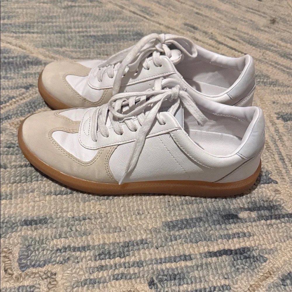 J Crew Women’s City Tour Sneakers Size 7